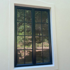 Aluminium steel look window cottage pane